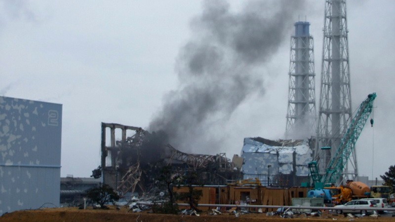 Fukušima, zničený reaktor, nová foto, dymiace reaktory